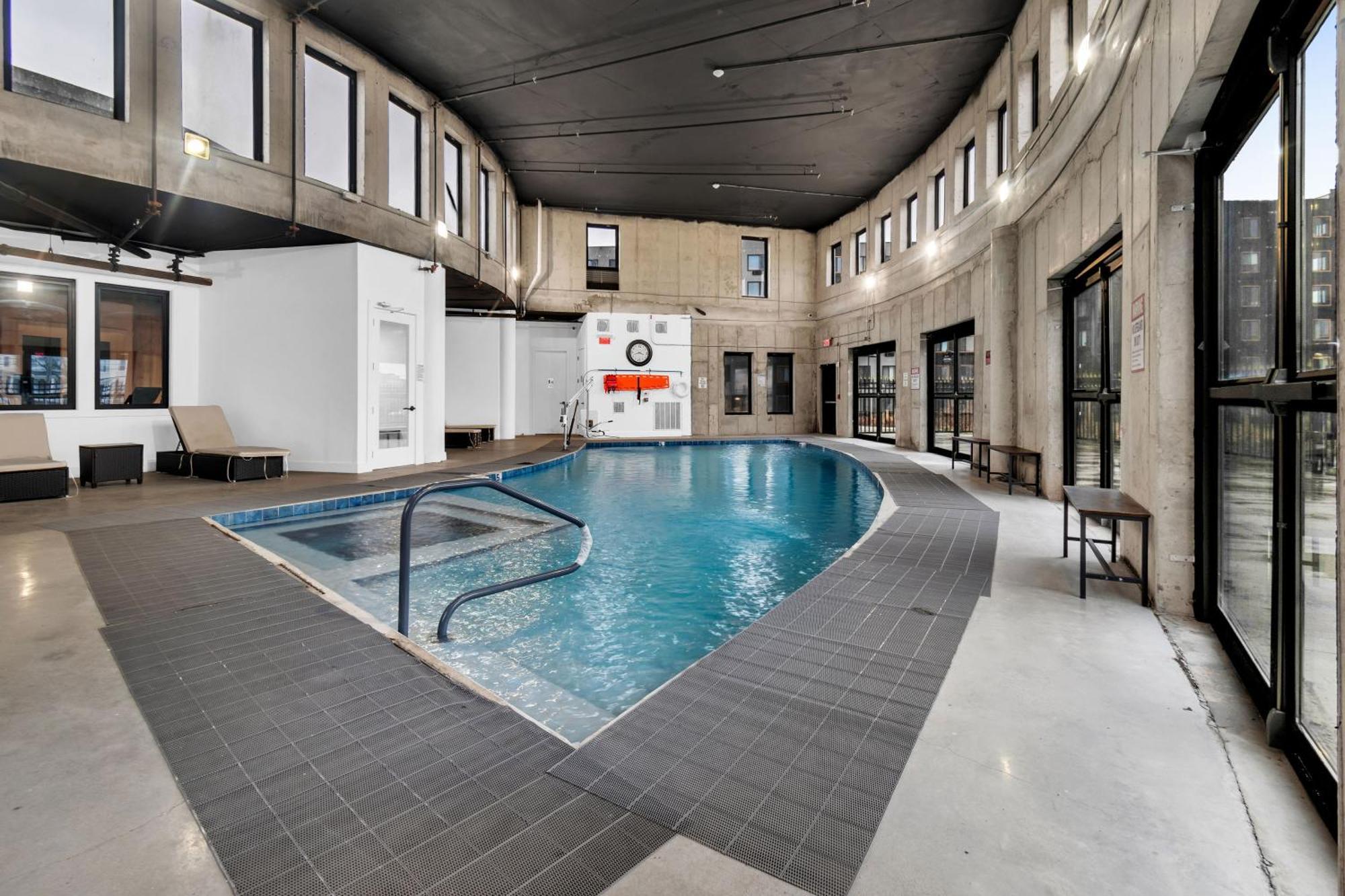 엘리자베스 Pink Heaven Indoor Pool, Free Parking, Near Nyc 아파트 외부 사진
